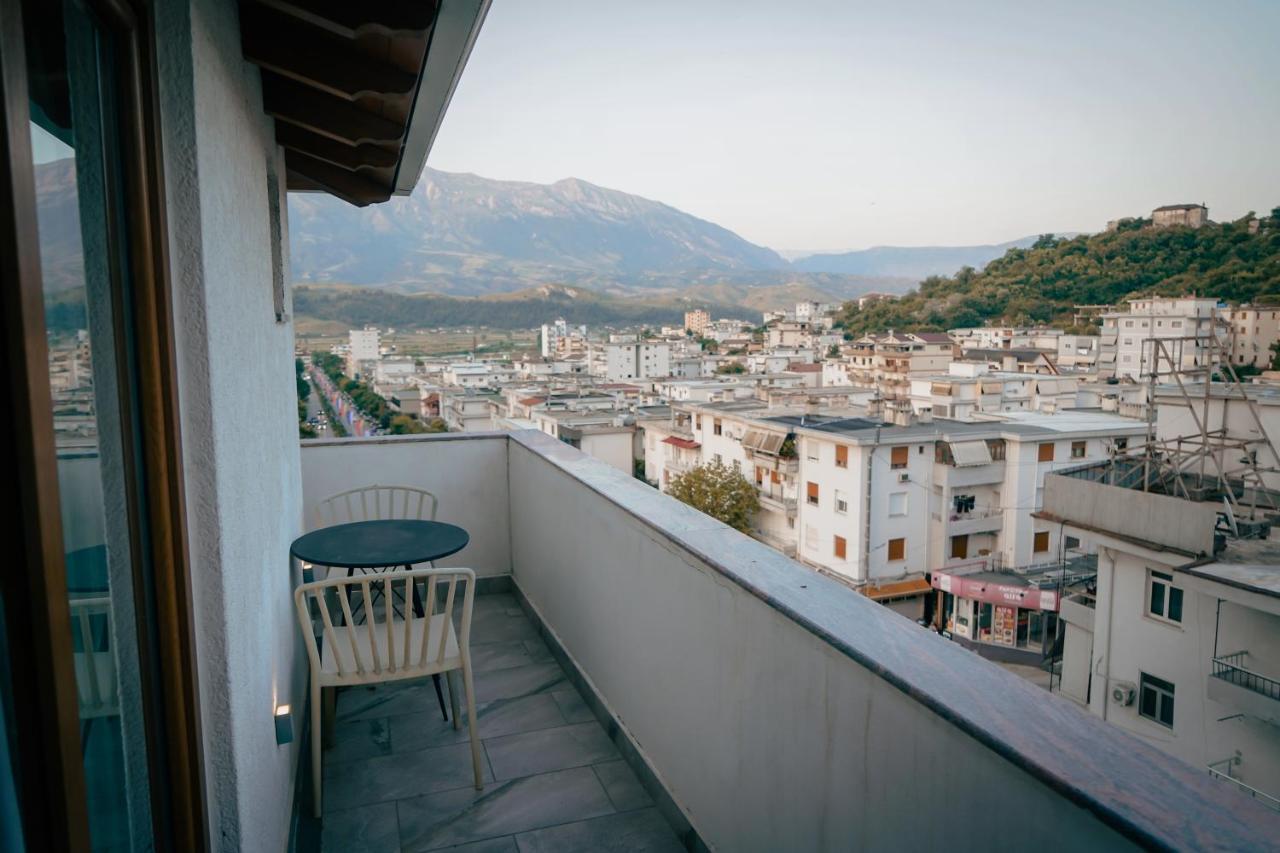 Center Hotel Gjirokastra Kültér fotó