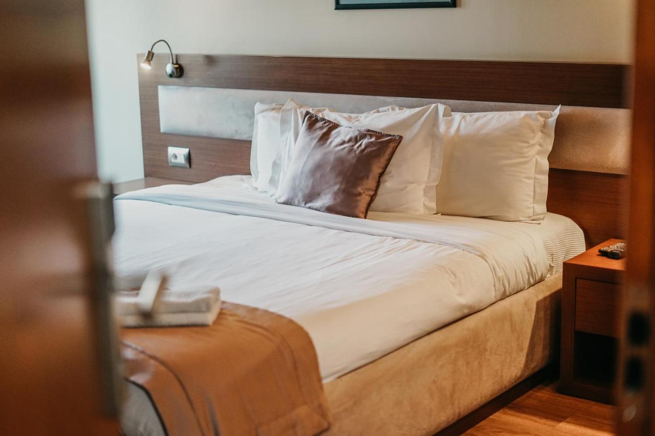 Center Hotel Gjirokastra Kültér fotó